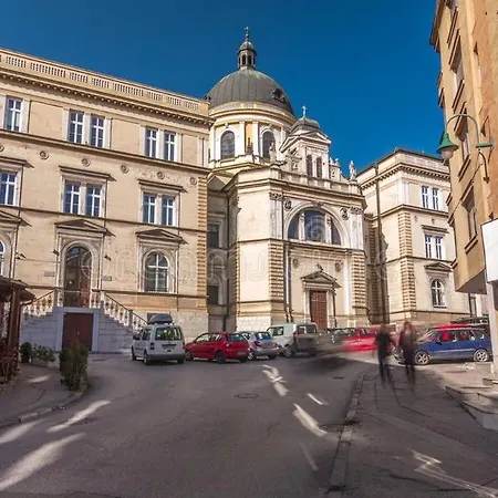 Stadler's Corner * سراييفو